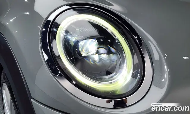 Mini Cooper 2021 1.5 автомат (гидро), миниатюра 8