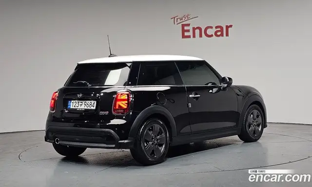 Mini Cooper, 2022, 42 361 км
