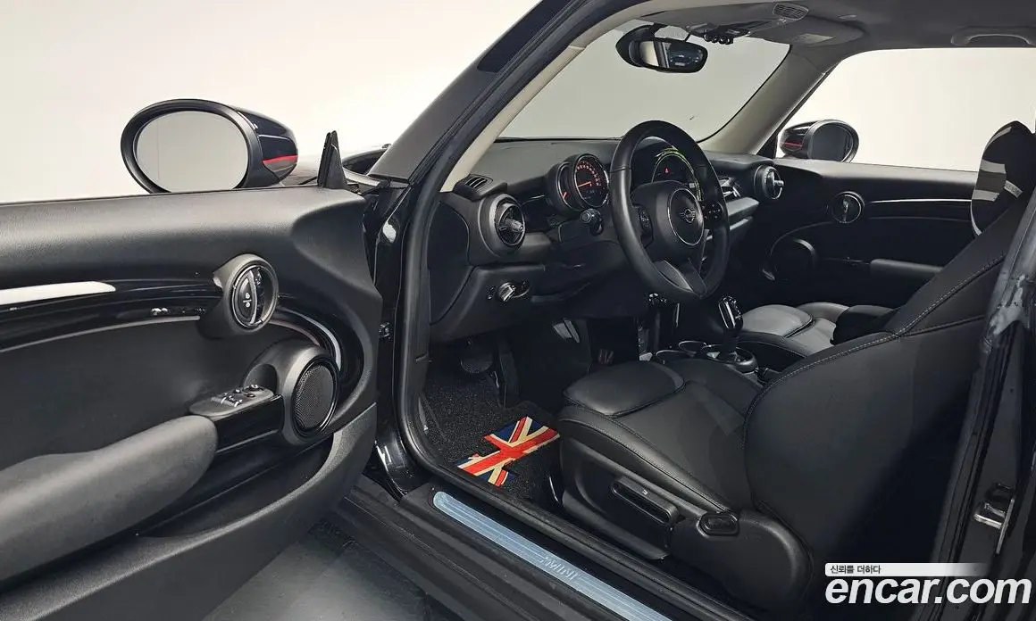 Mini Cooper 2022 1.5 автомат (гидро), фото 12