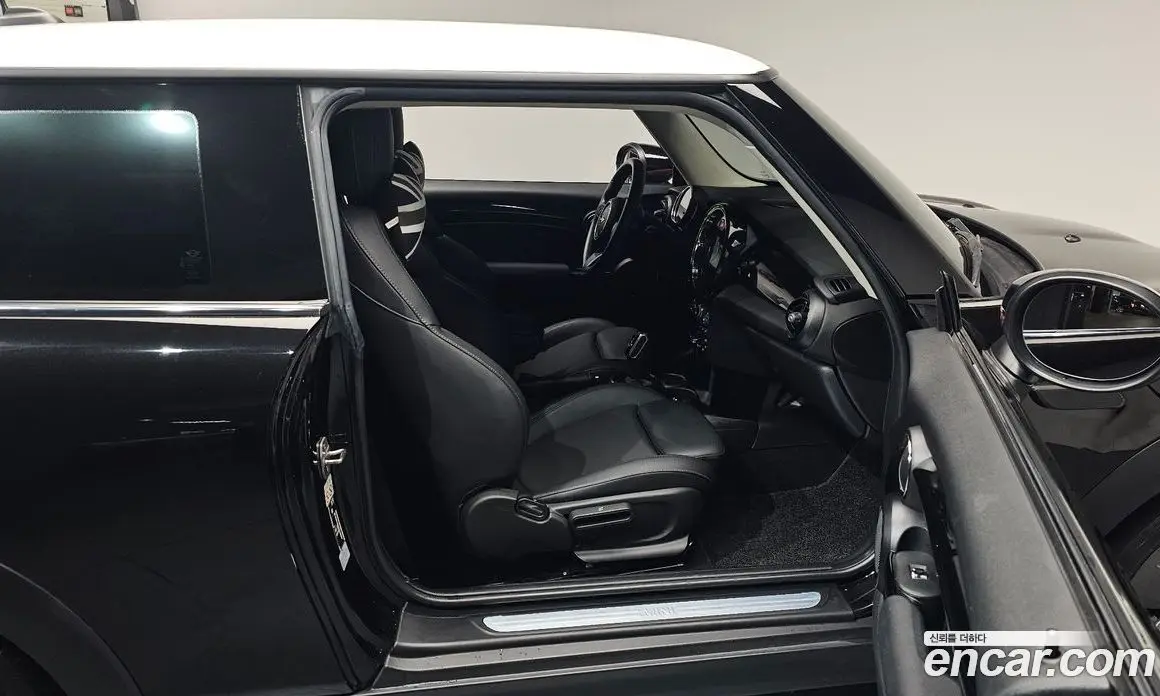 Mini Cooper 2022 1.5 автомат (гидро), фото 15