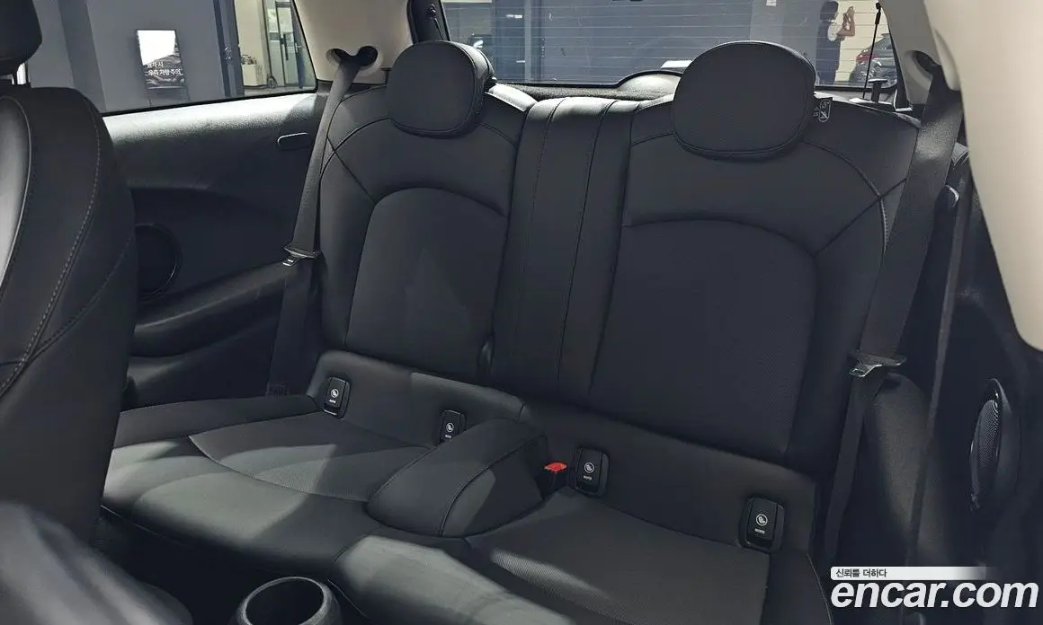Mini Cooper 2022 1.5 автомат (гидро), фото 16