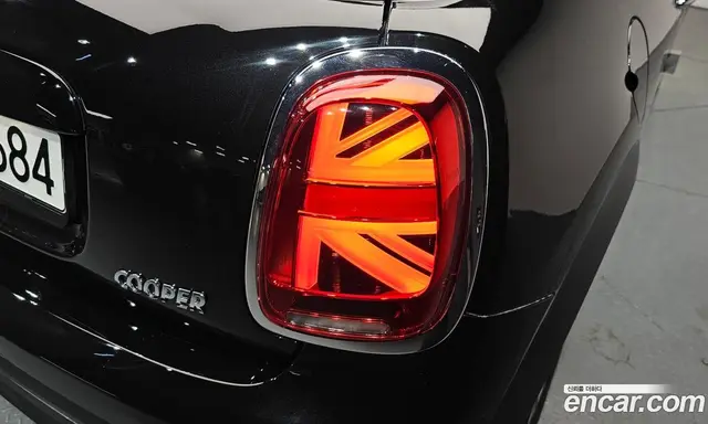 Mini Cooper 2022 1.5 автомат (гидро), миниатюра 8