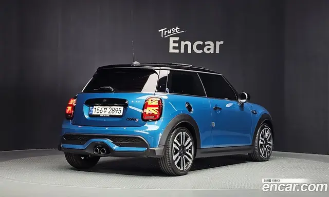 Mini Cooper 2023 2.0 автомат (гидро), миниатюра 2