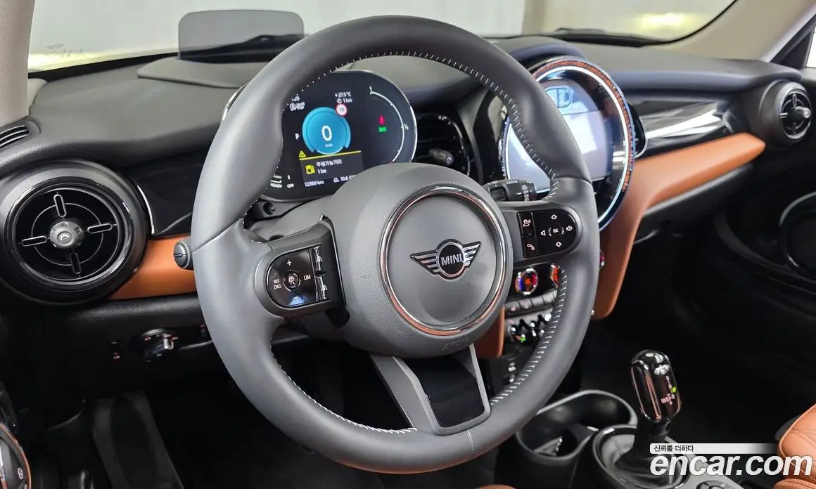 Mini Cooper 2023 2.0 автомат (гидро), фото 18