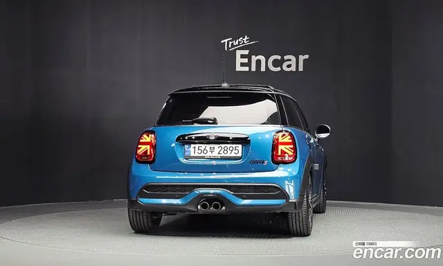 Mini Cooper 2023 2.0 автомат (гидро), миниатюра 4