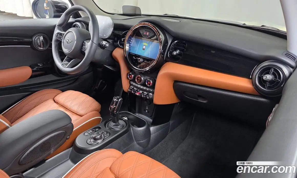Mini Cooper 2023 2.0 автомат (гидро), фото 10