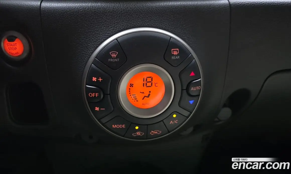 Nissan Cube 2012 1.8 автомат (гидро), фото 16
