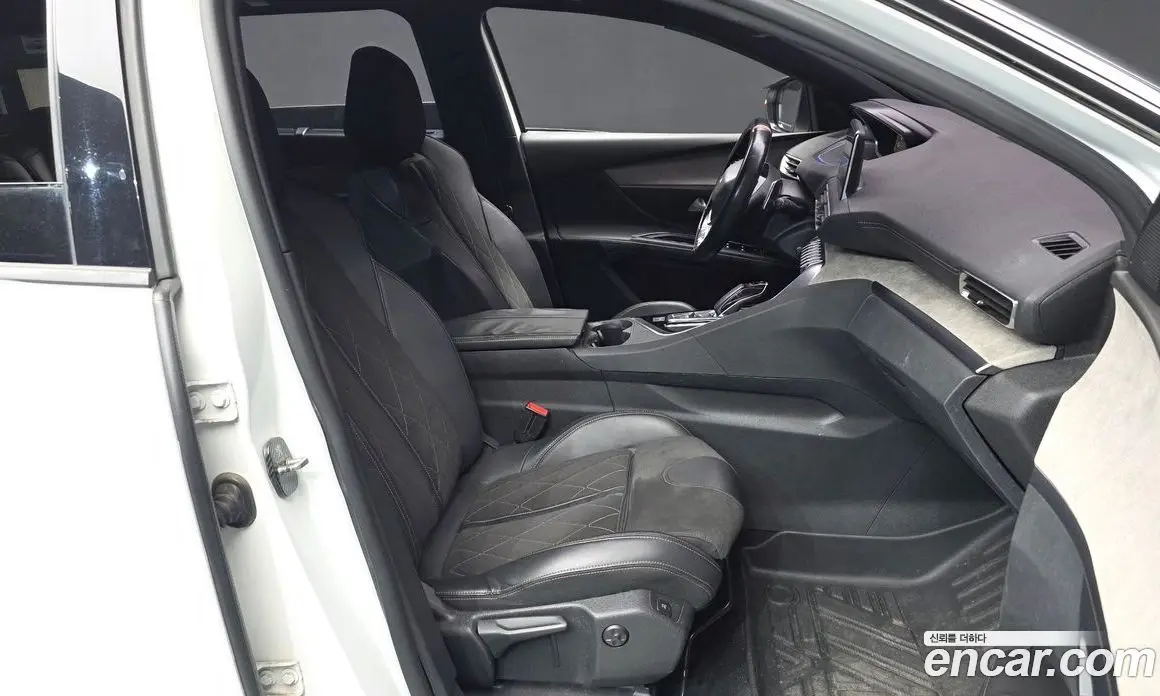 Peugeot 5008 2018 2.0 автомат (гидро), фото 17 Peugeot 5008 2018 2.0 автомат (гидро), фото 17