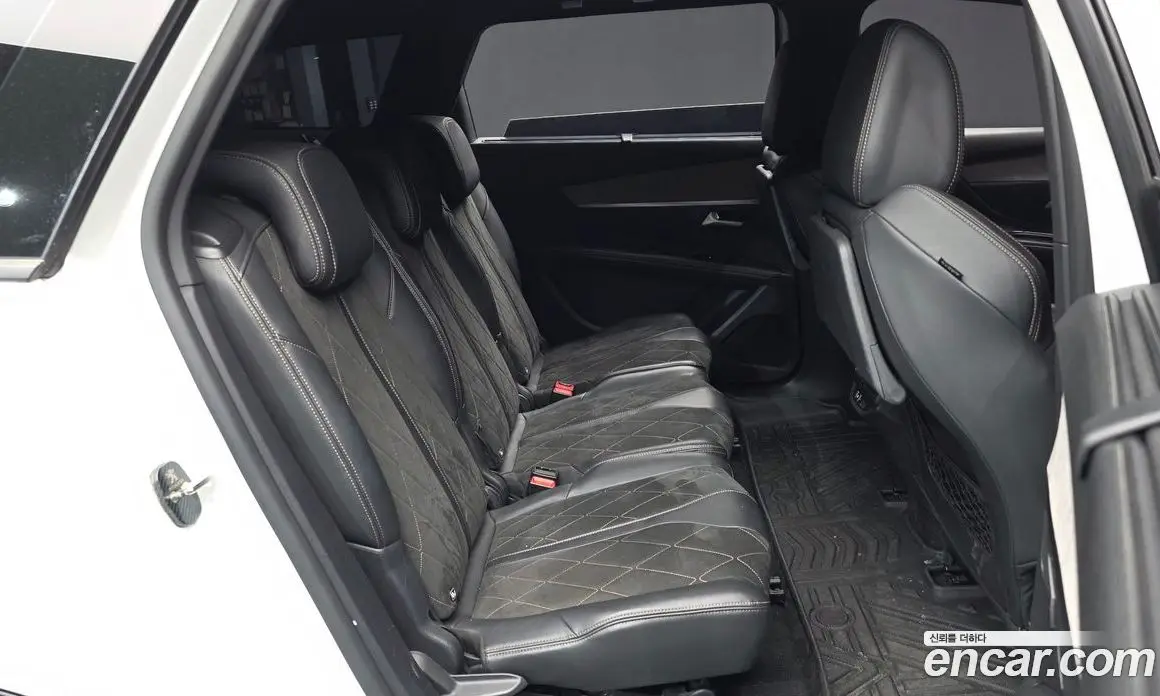 Peugeot 5008 2018 2.0 автомат (гидро), фото 18 Peugeot 5008 2018 2.0 автомат (гидро), фото 18