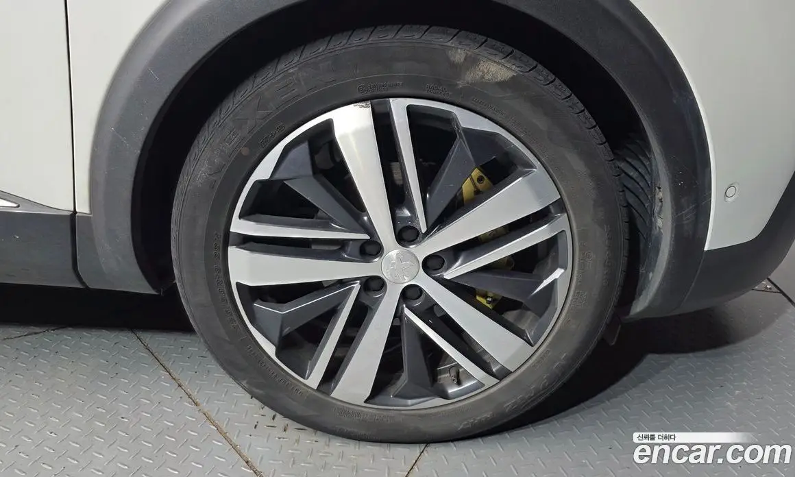 Peugeot 5008 2018 2.0 автомат (гидро), фото 7 Peugeot 5008 2018 2.0 автомат (гидро), фото 7