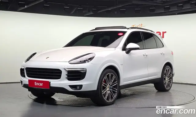 Porsche Cayenne, 2017, 171 044 км