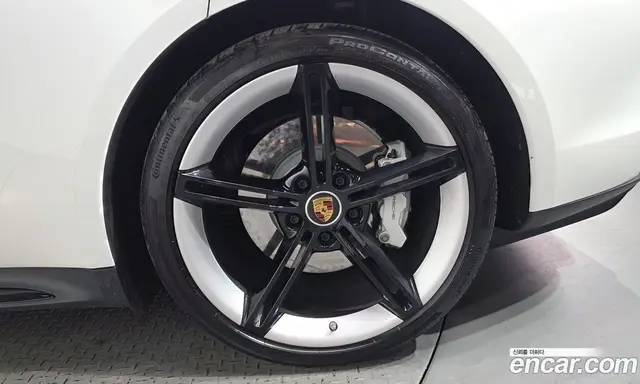 Porsche Taycan 2024 0.1 автомат (гидро), миниатюра 6