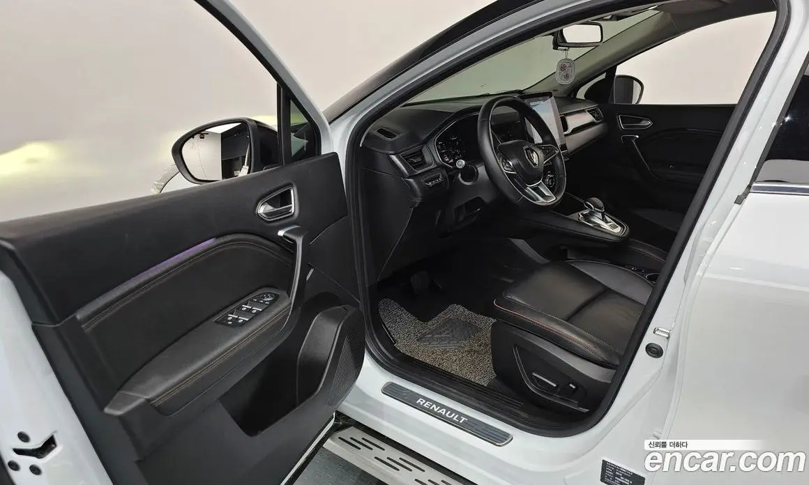 Renault (Samsung) Captur 2021 1.3 автомат (гидро), фото 13 Renault (Samsung) Captur 2021 1.3 автомат (гидро), фото 13