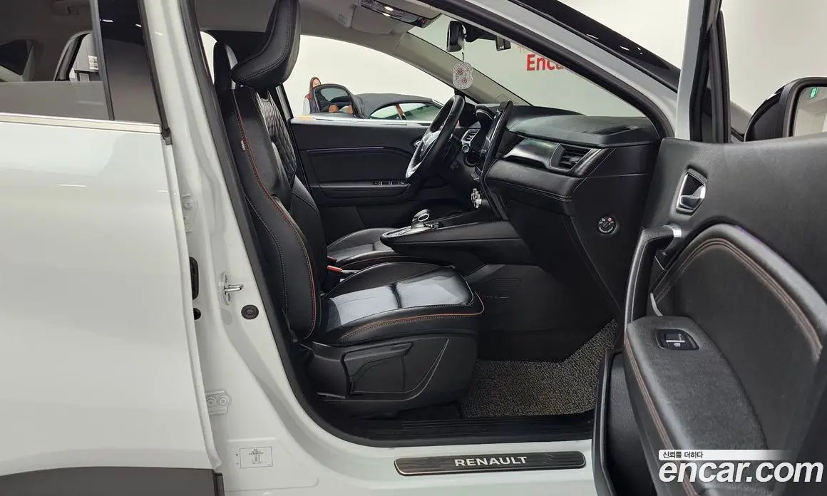 Renault (Samsung) Captur 2021 1.3 автомат (гидро), фото 16 Renault (Samsung) Captur 2021 1.3 автомат (гидро), фото 16