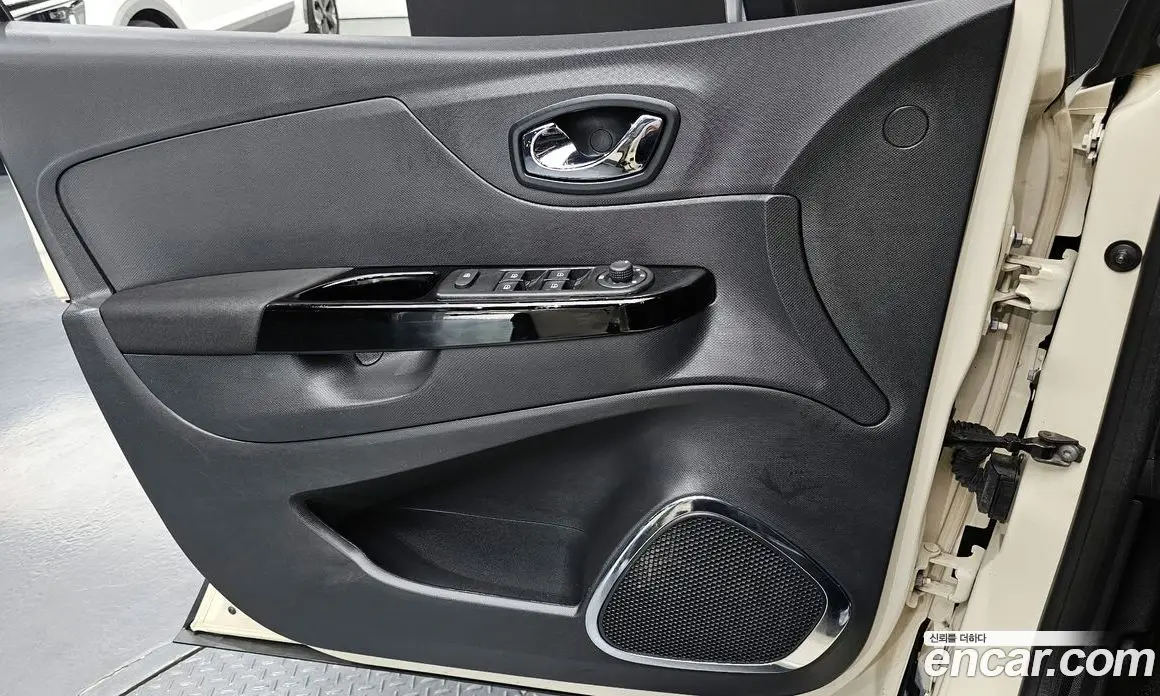 Renault (Samsung) QM3 2015 1.5 автомат (гидро), фото 13