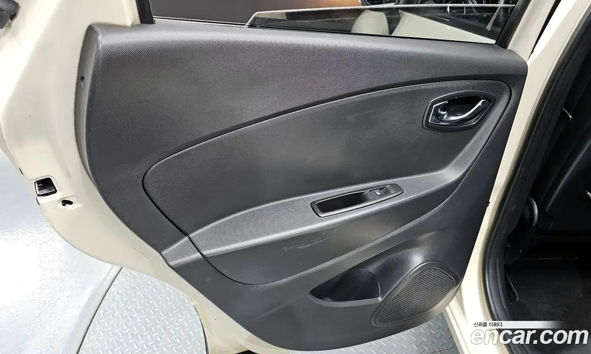 Renault (Samsung) QM3 2015 1.5 автомат (гидро), фото 14