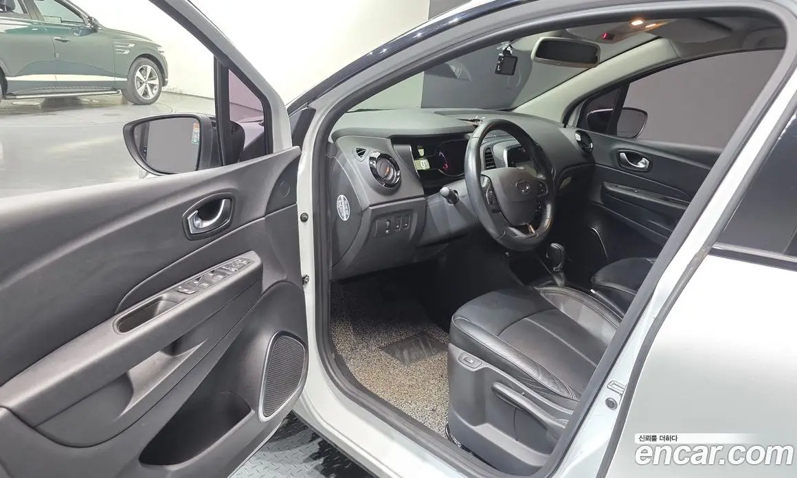 Renault (Samsung) QM3 2019 1.5 автомат (гидро), фото 13 Renault (Samsung) QM3 2019 1.5 автомат (гидро), фото 13