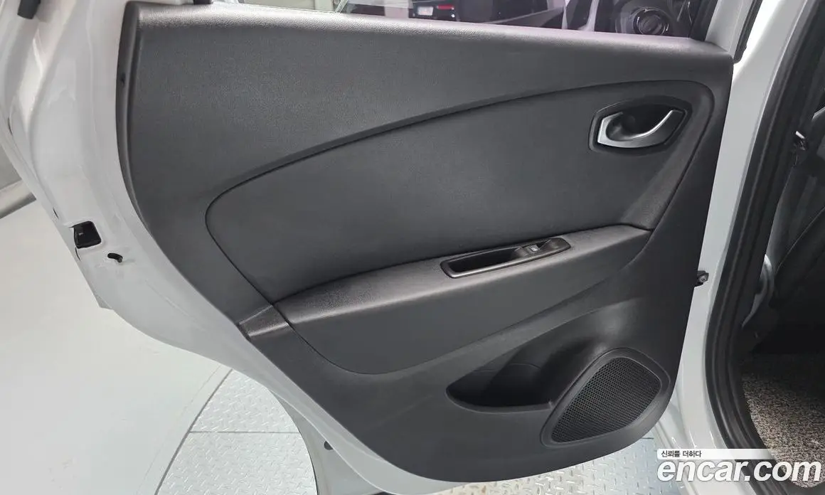 Renault (Samsung) QM3 2019 1.5 автомат (гидро), фото 15 Renault (Samsung) QM3 2019 1.5 автомат (гидро), фото 15