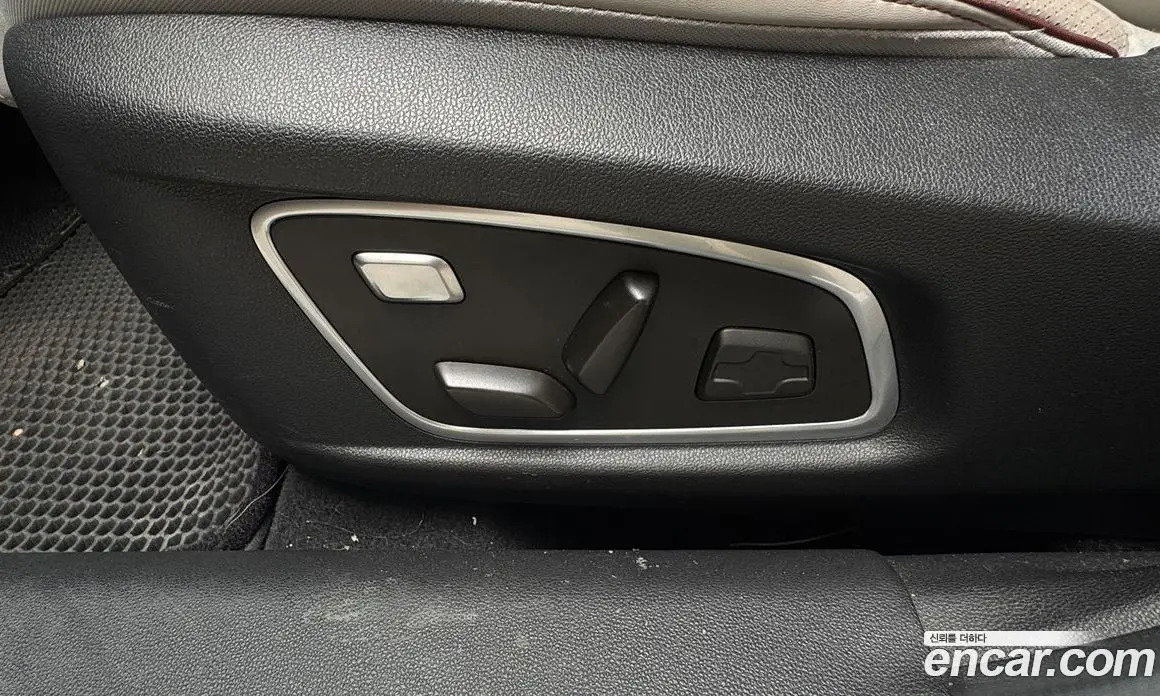 Renault (Samsung) QM6 2019 2.0 автомат (гидро), фото 18 Renault (Samsung) QM6 2019 2.0 автомат (гидро), фото 18