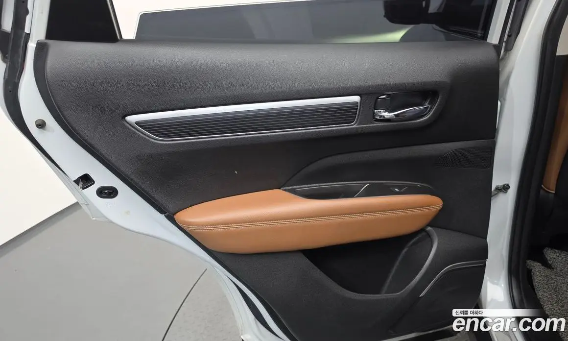 Renault (Samsung) QM6 2021 2.0 автомат (гидро), фото 15 Renault (Samsung) QM6 2021 2.0 автомат (гидро), фото 15