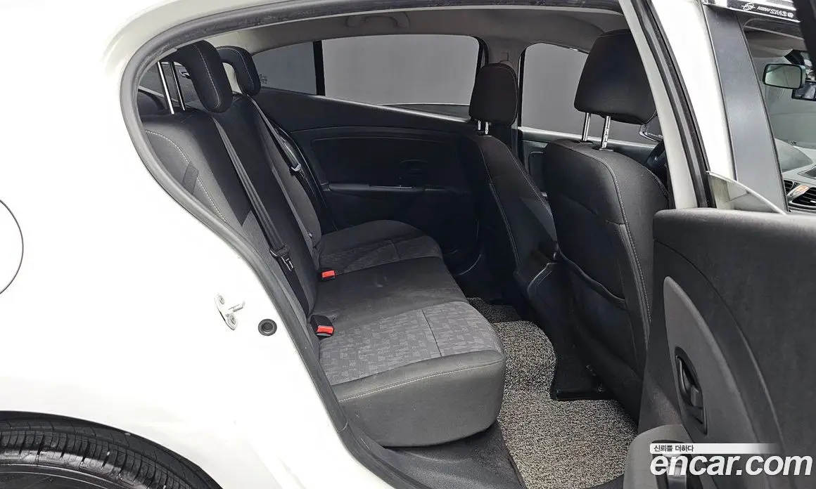 Renault (Samsung) SM3 2013 1.6 автомат (гидро), фото 17 Renault (Samsung) SM3 2013 1.6 автомат (гидро), фото 17