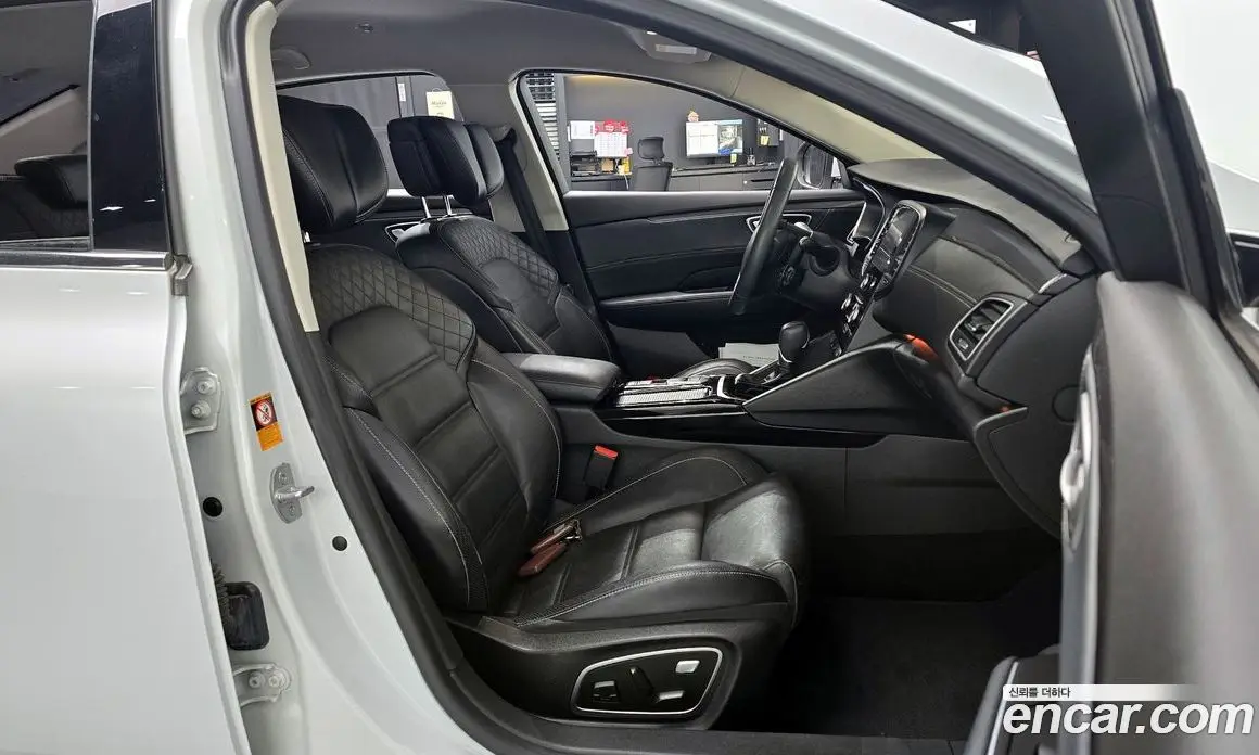 Renault (Samsung) SM6 2016 2.0 автомат (гидро), фото 16 Renault (Samsung) SM6 2016 2.0 автомат (гидро), фото 16