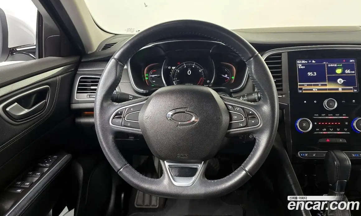 Renault (Samsung) SM6 2016 2.0 автомат (гидро), фото 18 Renault (Samsung) SM6 2016 2.0 автомат (гидро), фото 18