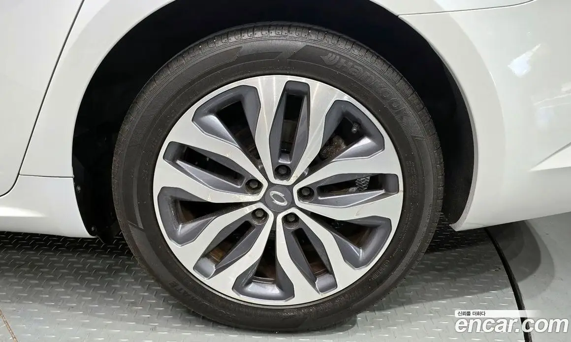 Renault (Samsung) SM6 2016 2.0 автомат (гидро), фото 7 Renault (Samsung) SM6 2016 2.0 автомат (гидро), фото 7