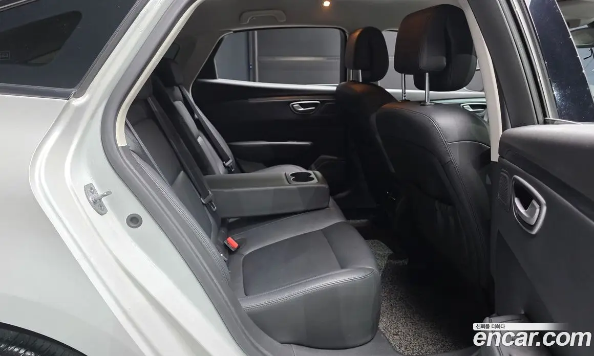 Renault (Samsung) SM6 2016 1.5 автомат (гидро), фото 12 Renault (Samsung) SM6 2016 1.5 автомат (гидро), фото 12