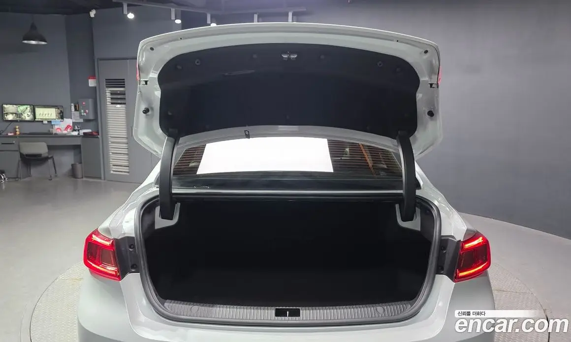 Renault (Samsung) SM6 2016 1.5 автомат (гидро), фото 20 Renault (Samsung) SM6 2016 1.5 автомат (гидро), фото 20