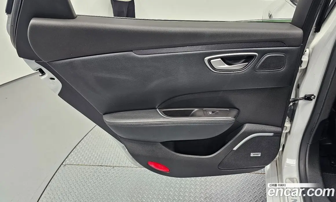 Renault (Samsung) SM6 2016 2.0 автомат (гидро), фото 15