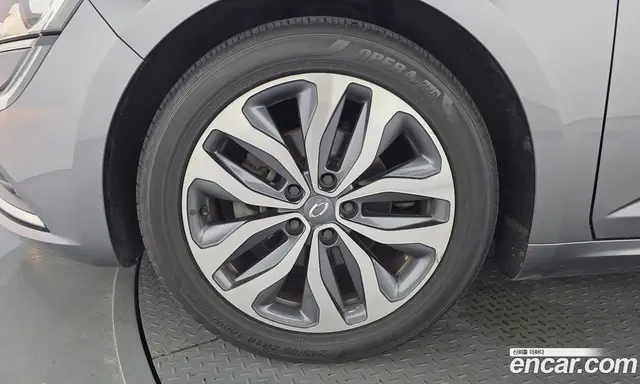 Renault (Samsung) SM6 2016 2.0 автомат (гидро), миниатюра 5 Renault (Samsung) SM6 2016 2.0 автомат (гидро), миниатюра 5