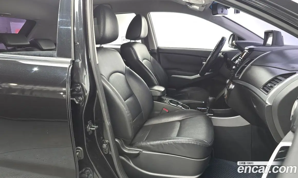SsangYong Korando 2014 2.0 автомат (гидро), фото 16 SsangYong Korando 2014 2.0 автомат (гидро), фото 16