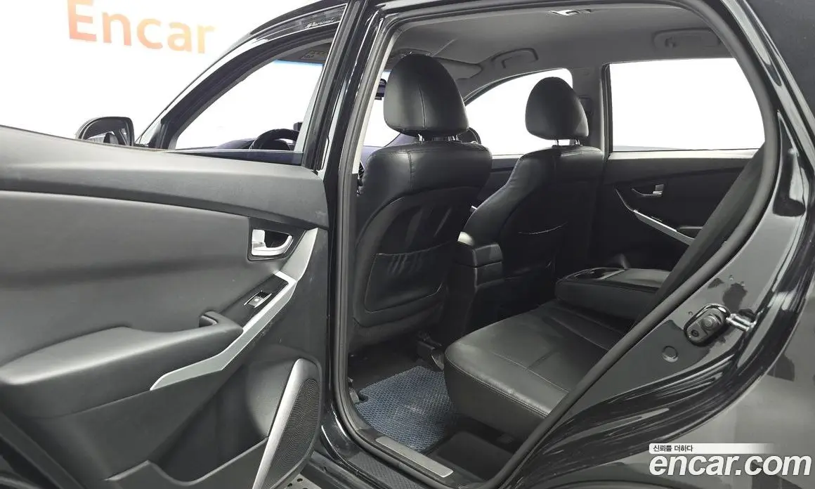 SsangYong Korando 2014 2.0 автомат (гидро), фото 18 SsangYong Korando 2014 2.0 автомат (гидро), фото 18