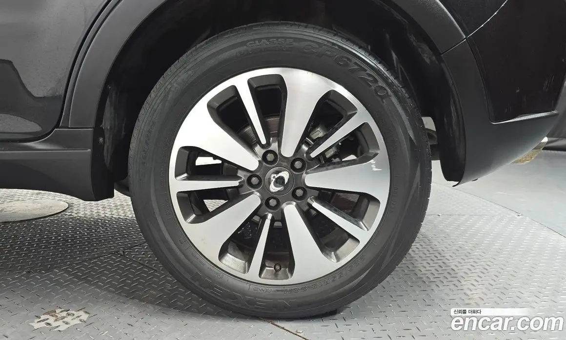 SsangYong Korando 2014 2.0 автомат (гидро), фото 7 SsangYong Korando 2014 2.0 автомат (гидро), фото 7