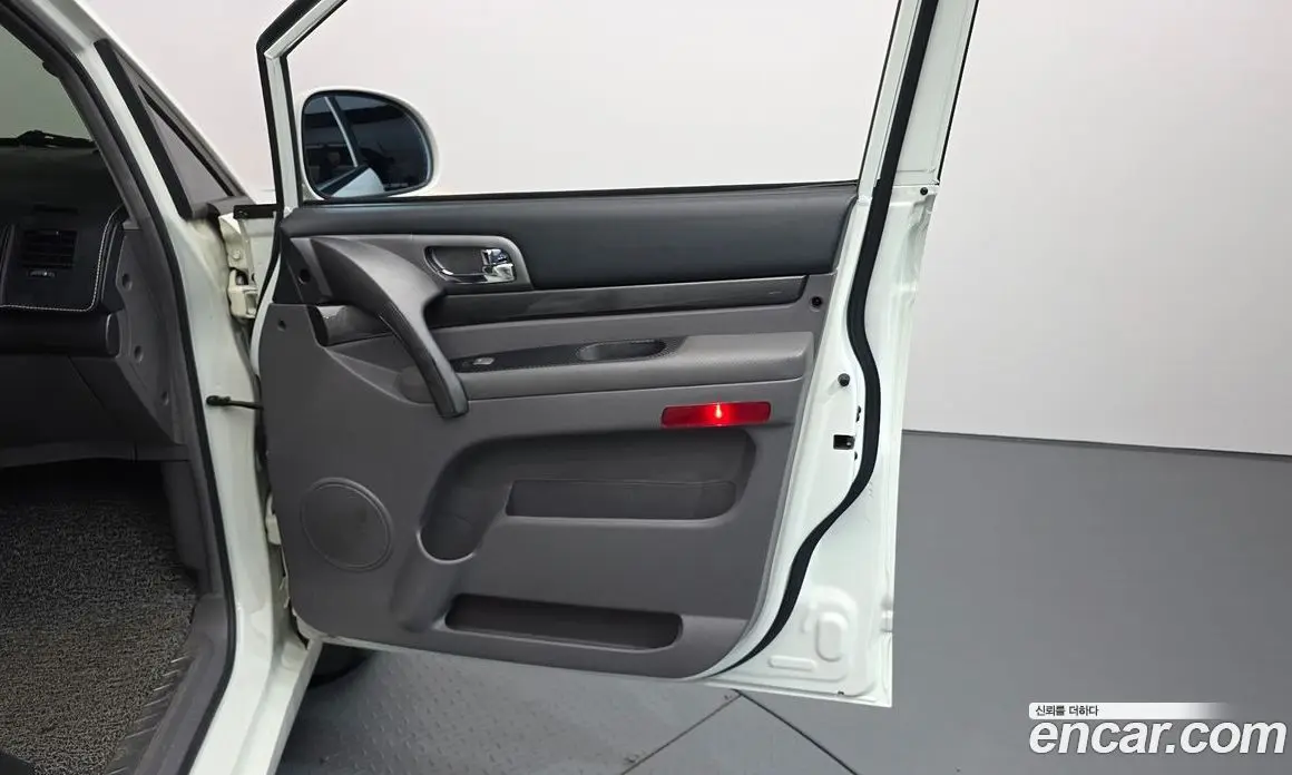 SsangYong Korando 2014 2.0 автомат (гидро), фото 14