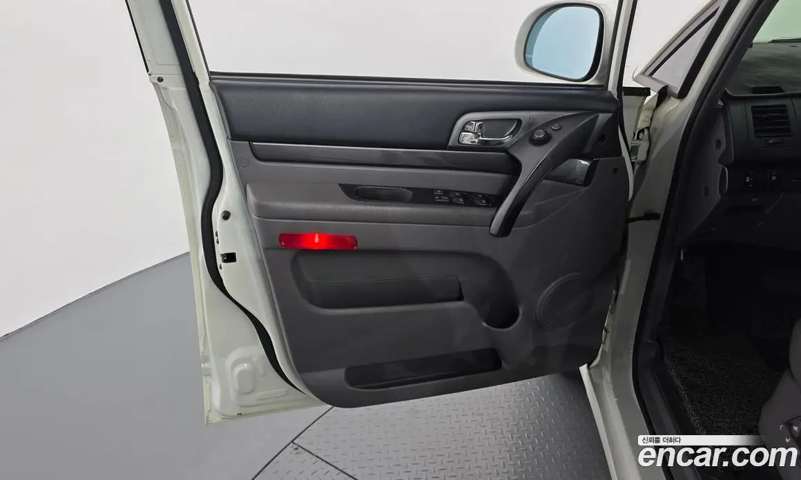 SsangYong Korando 2014 2.0 автомат (гидро), фото 15