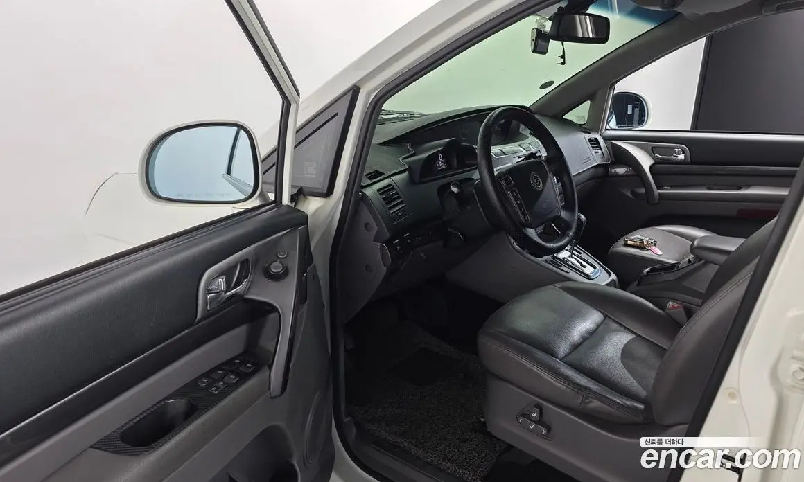 SsangYong Korando 2014 2.0 автомат (гидро), фото 17