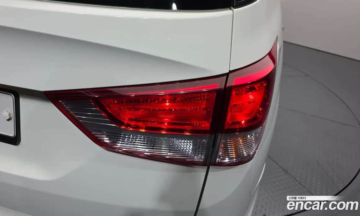 SsangYong Korando 2014 2.0 автомат (гидро), фото 9