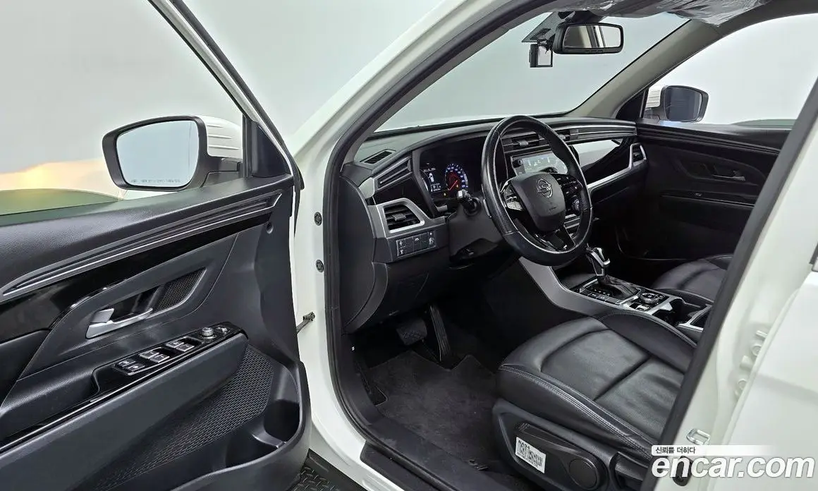 SsangYong Korando 2021 1.5 автомат (гидро), фото 13
