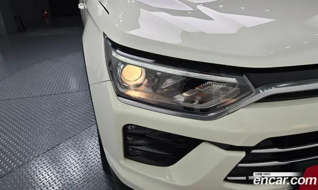 SsangYong Korando 2021 1.5 автомат (гидро), миниатюра 8