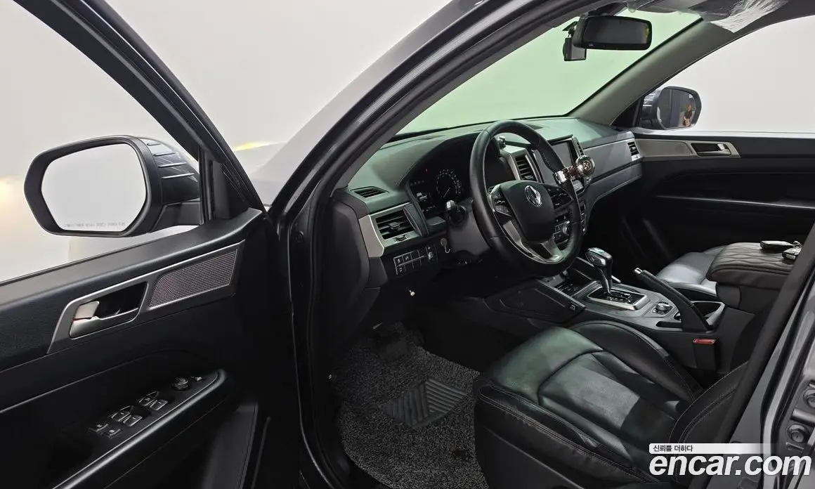 SsangYong Rexton 2018 2.2 автомат (гидро), фото 13