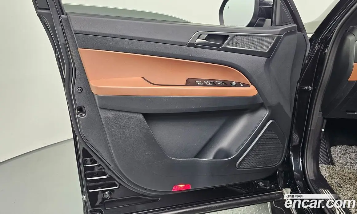 SsangYong Rexton 2019 2.2 автомат (гидро), фото 14