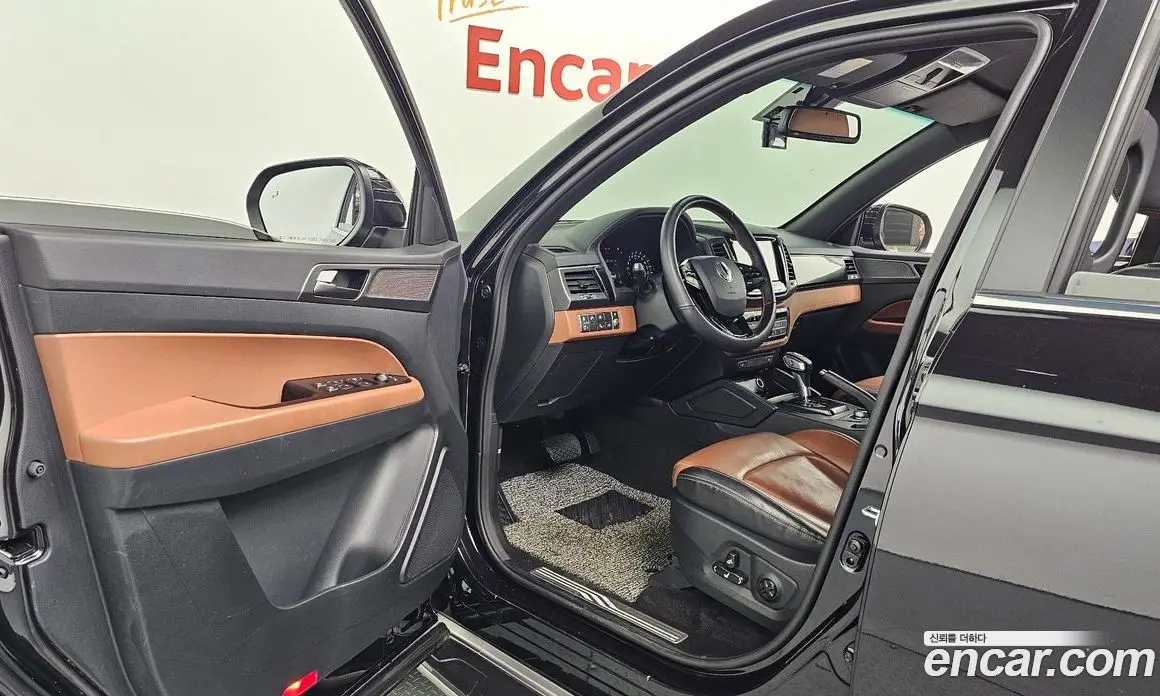 SsangYong Rexton 2019 2.2 автомат (гидро), фото 16