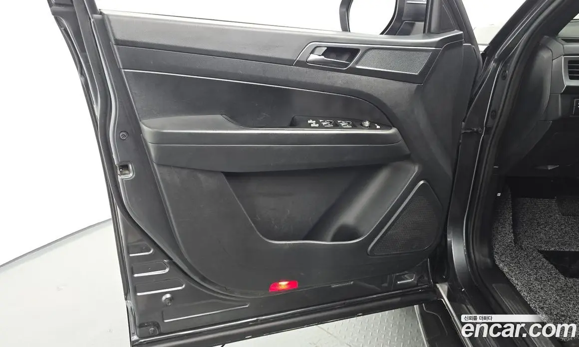 SsangYong Rexton 2021 2.2 автомат (гидро), фото 14