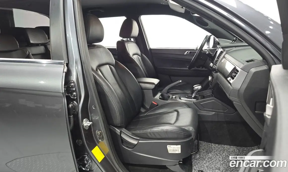 SsangYong Rexton 2021 2.2 автомат (гидро), фото 17