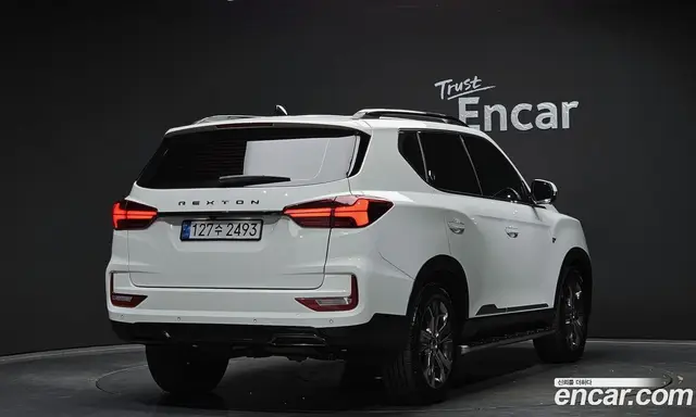 SsangYong Rexton 2022 2.2 автомат (гидро), миниатюра 2