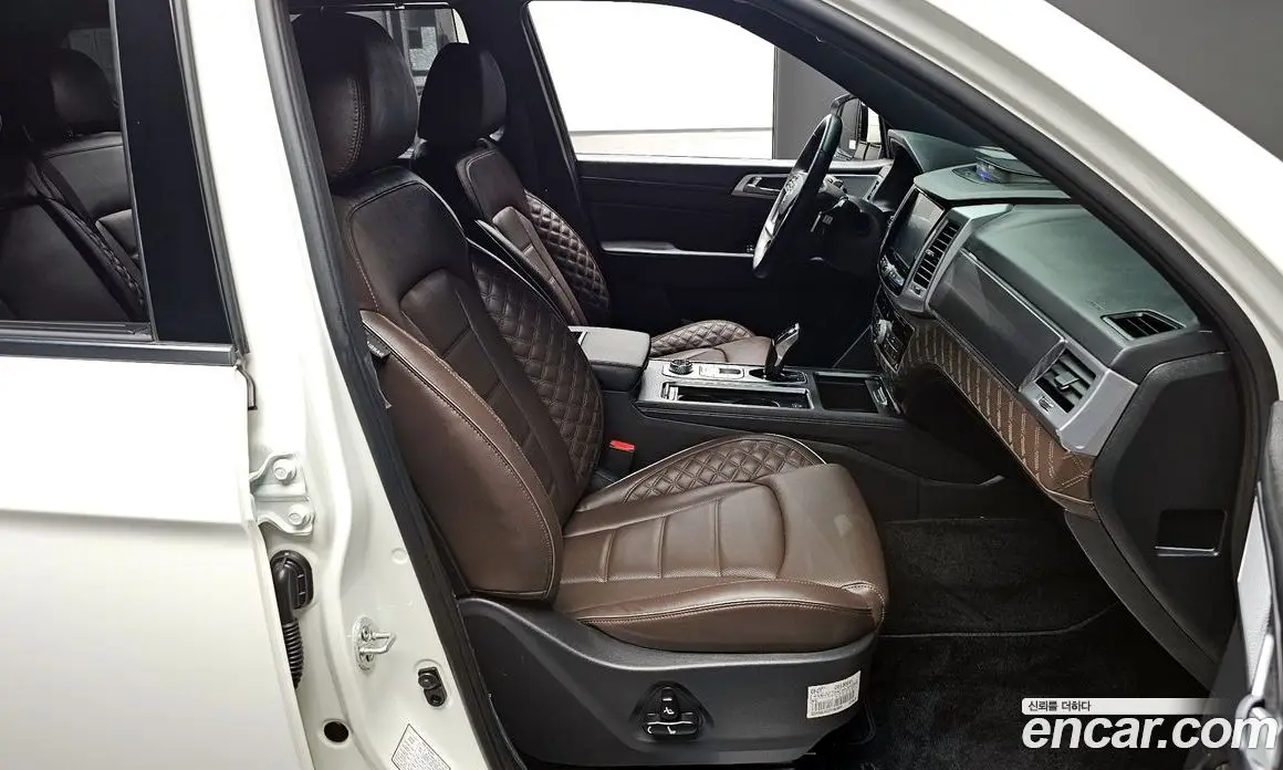 SsangYong Rexton 2022 2.2 автомат (гидро), фото 13