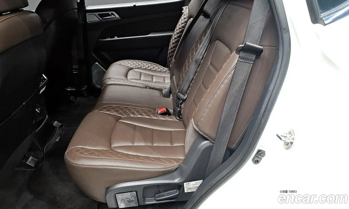 SsangYong Rexton 2022 2.2 автомат (гидро), фото 16