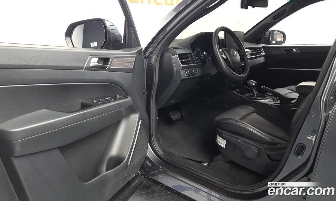 SsangYong Rexton 2025 2.2 автомат (гидро), фото 13 SsangYong Rexton 2025 2.2 автомат (гидро), фото 13